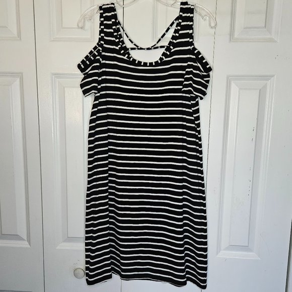 august silk Dresses & Skirts - August and Silk Summer Dress, Large, Black and White